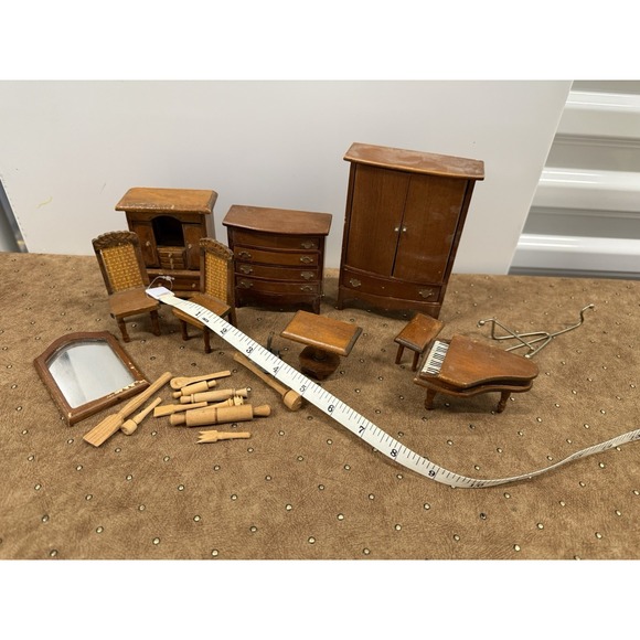 Vintage Lot A Price Miniature Wooden Doll House Furniture‎ - Picture 1 of 5